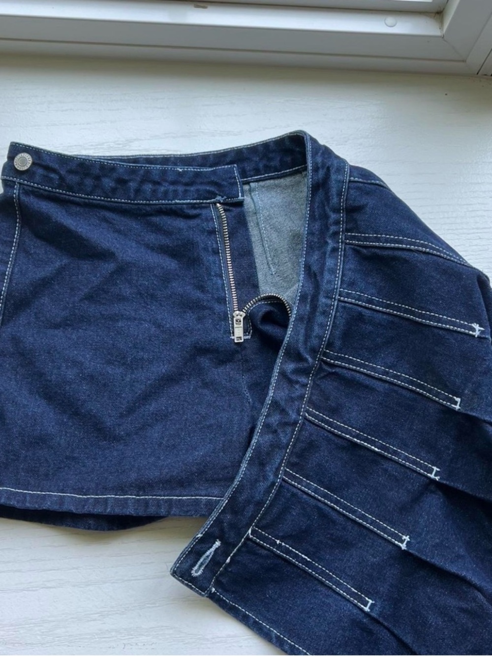 Brandy Melville Dark Blue Denim Pleated Mini Skirt